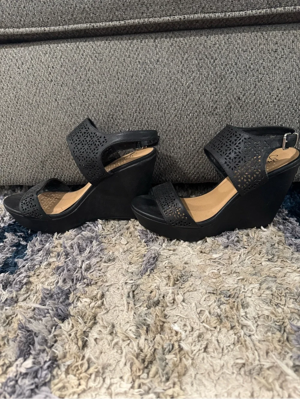 YNot Black Open Toe Platform Wedges